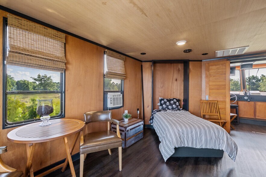 More Photos Of 220 Pungo Shores, Belhaven Lodge Meeting Hall For Sale