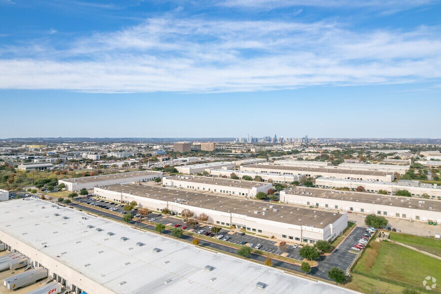 More Photos Of 4509 Freidrich Ln, Austin Warehouse For Lease