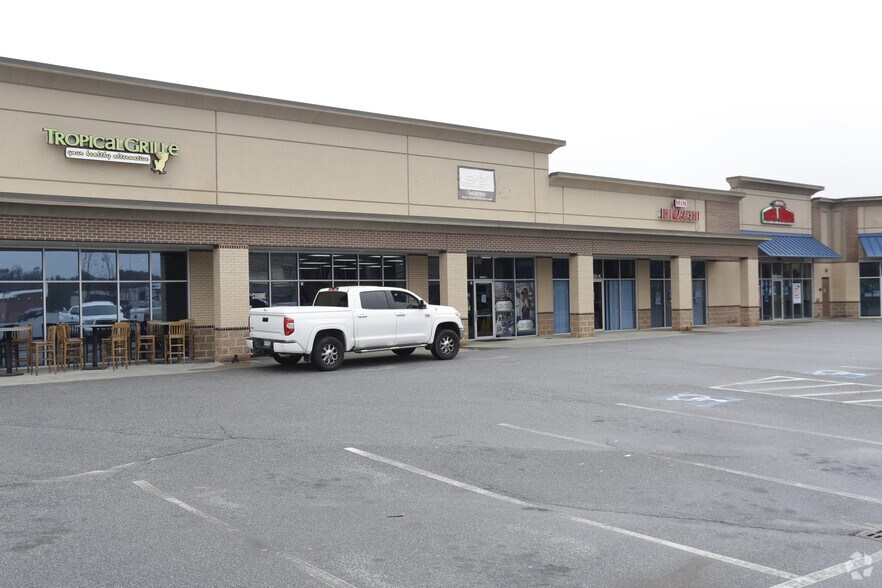 More Photos Of 3093 South Highway 14, Greer Unknown For Lease