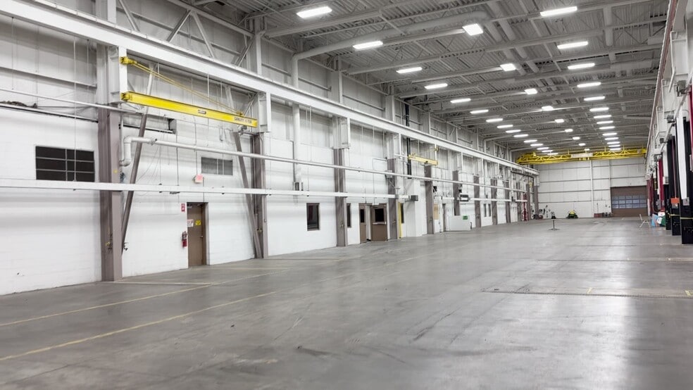 Primary Photo Of 975 Lombardi Ave, Green Bay Manufacturing For Lease