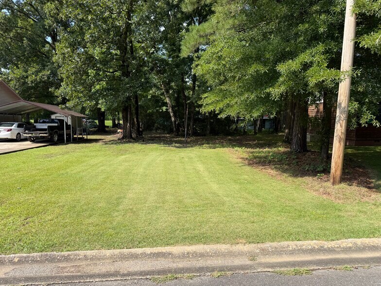 More Photos Of Camelot Circle, Talladega Land For Sale