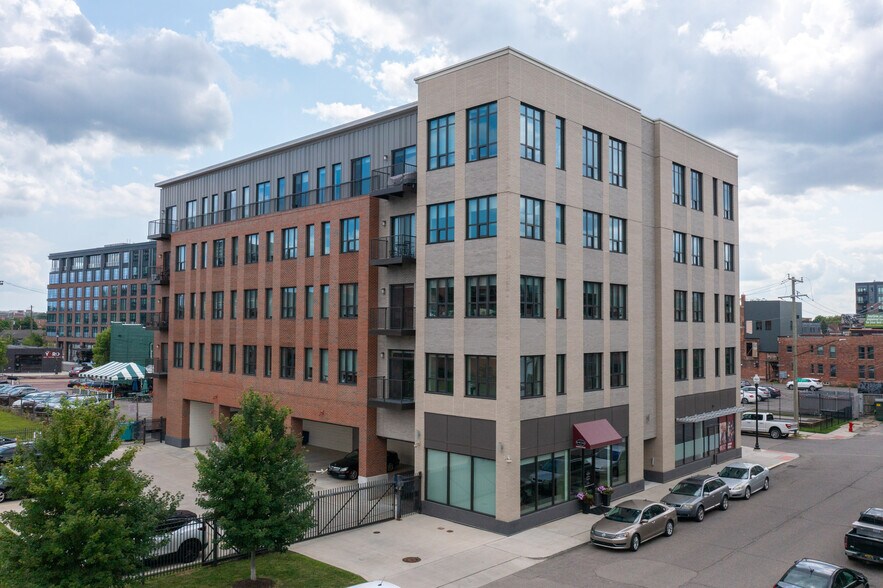 More Photos Of 2050 8th St, Detroit Multifamily For Sale