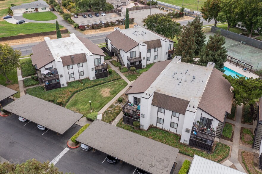 More Photos Of 1700 E Tabor Ave, Fairfield Apartments For Sale