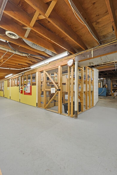 More Photos Of 24-26 Montauk Ave, New London Storefront Retail Residential For Sale