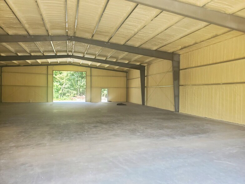 More Photos Of 222 Coolspring Jumonville Rd, Hopwood Warehouse For Lease