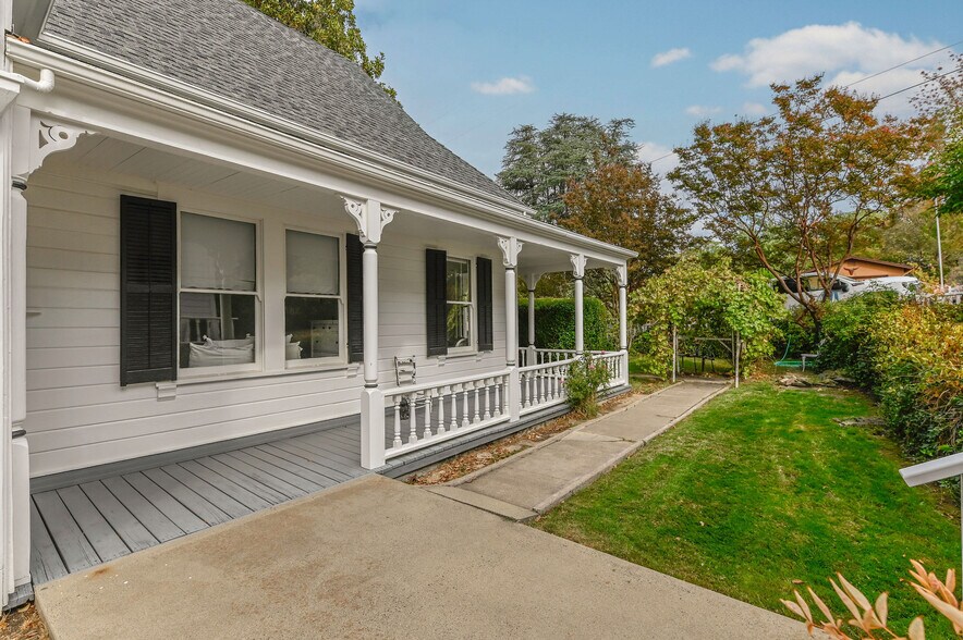 More Photos Of 68 Church Hill Rd, San Andreas Flex For Sale