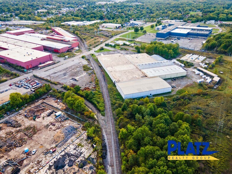 More Photos Of 3745 Hendricks Rd, Youngstown Warehouse For Sale