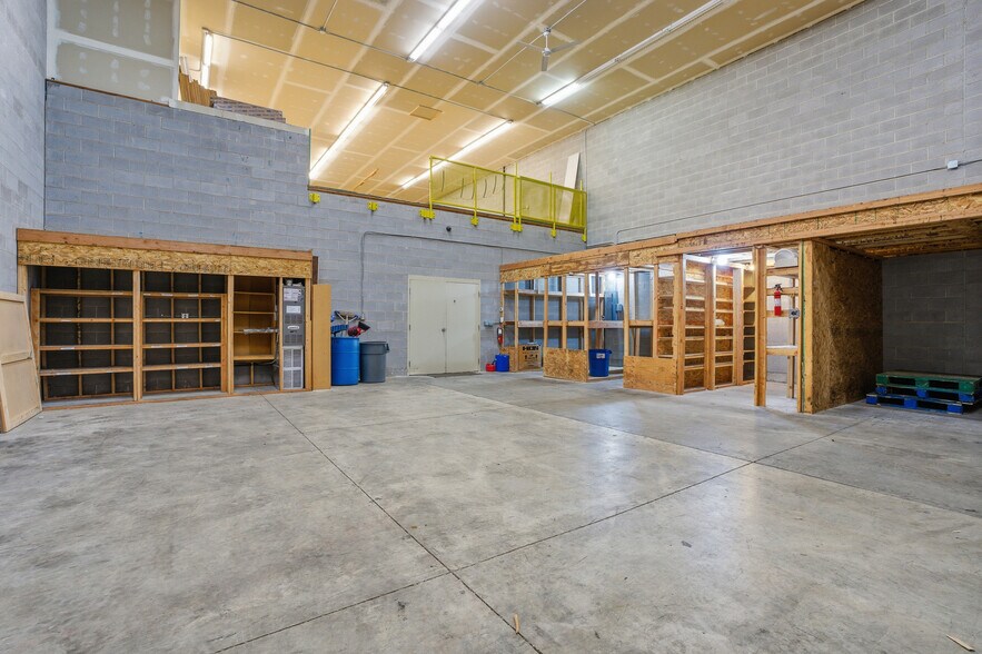 More Photos Of 322 W Griffith Rd, Pocatello Self Storage For Lease