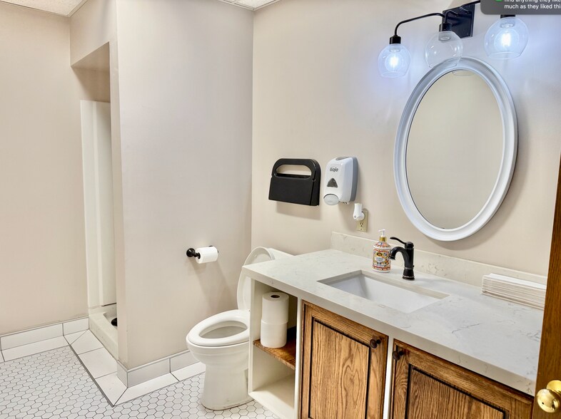 More Photos Of 765 N Main St, Spanish Fork Office For Sale