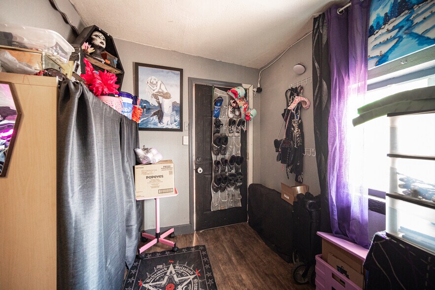 More Photos Of 5900 Cassedy Ln, Las Vegas Apartments For Sale