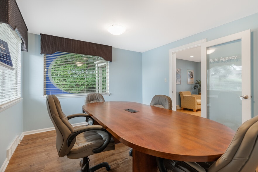 More Photos Of 4204 Ewalt Rd, Gibsonia Medical For Sale