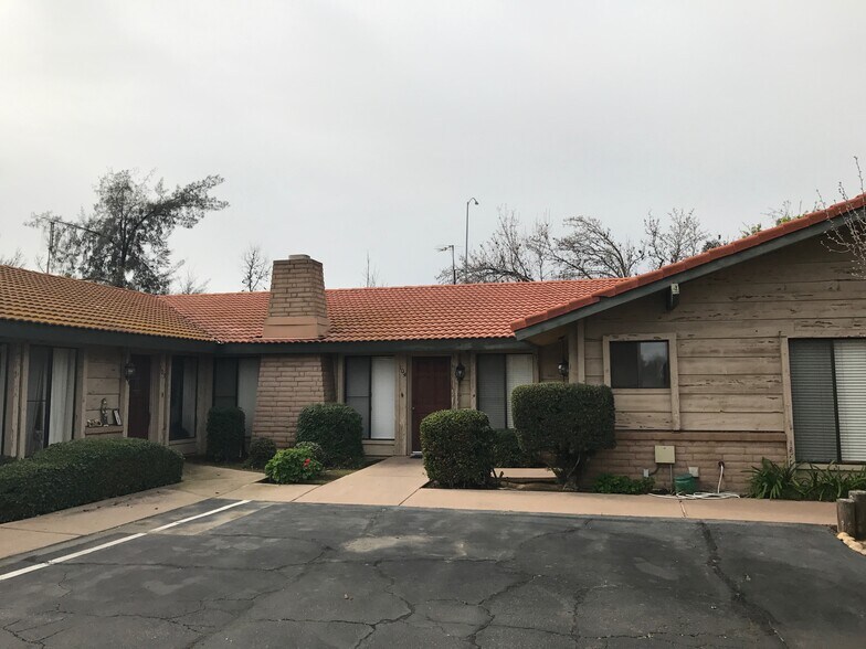 More Photos Of 7089 N Howard St, Fresno Apartments For Sale