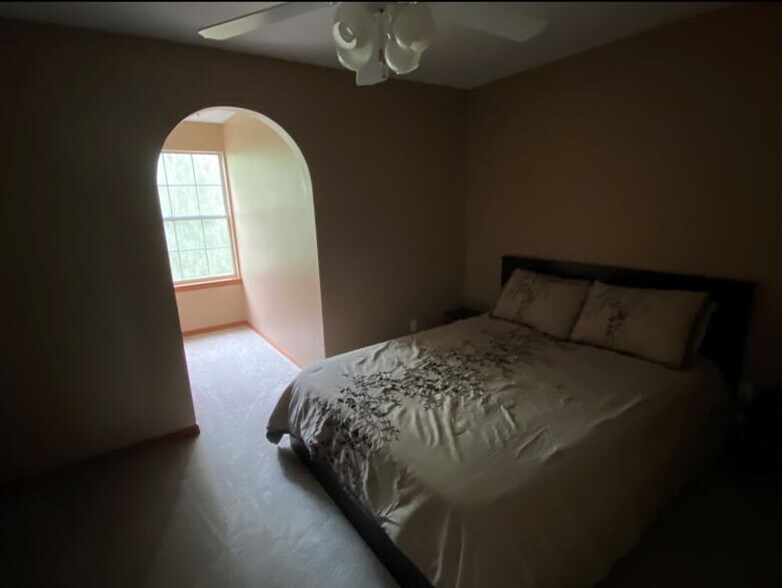 More Photos Of 17936 W Phil C Peters Rd, Winter Garden Garden Center For Sale