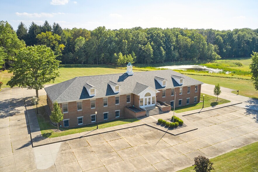 Primary Photo Of 1920 Georgetown Rd, Hudson Medical For Sale