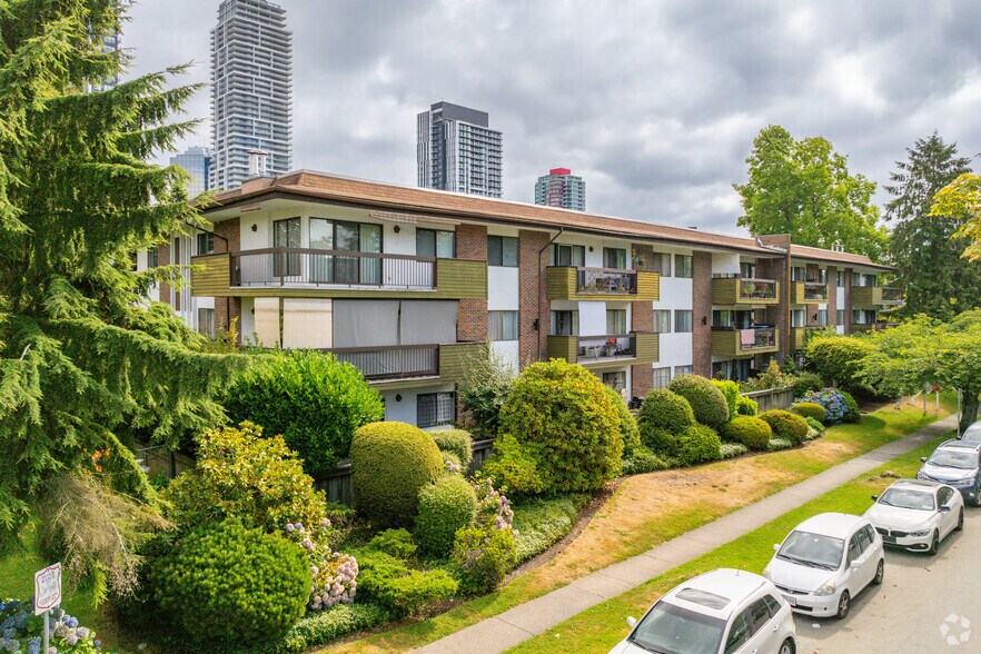 Primary Photo Of 6669 Telford Av, Burnaby Multifamily For Sale