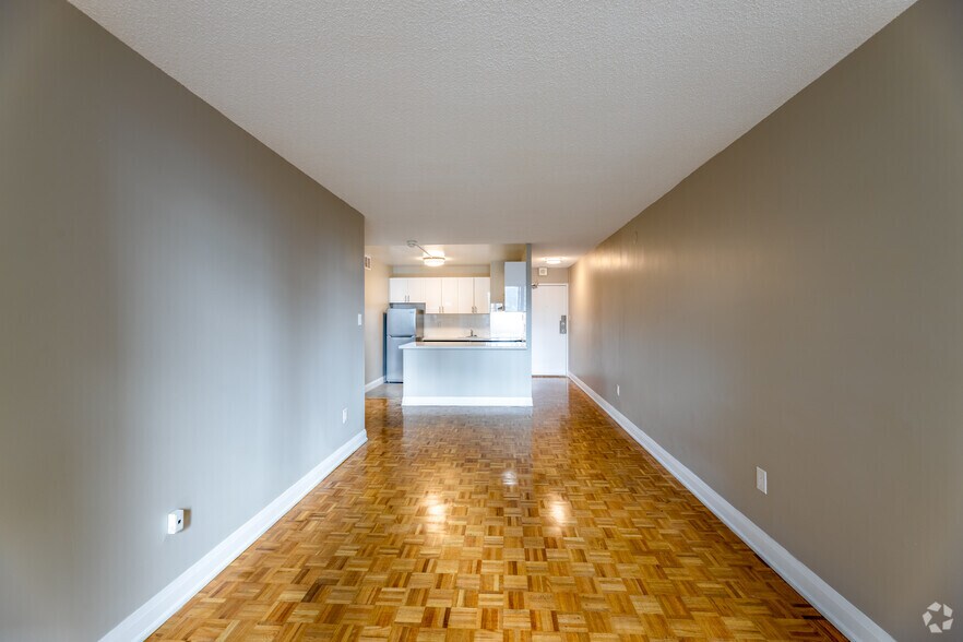 More Photos Of 20 Carlton Street, 25 Wood St, Toronto Apartments For Lease