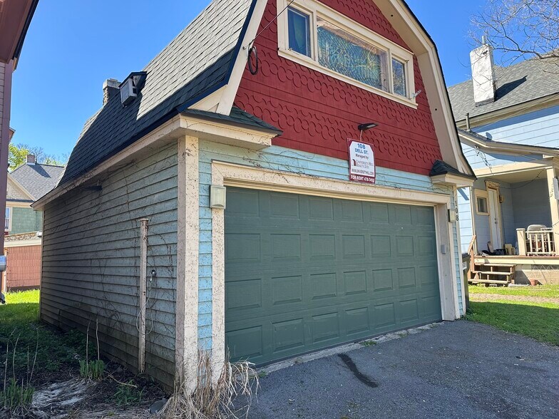 More Photos Of 108 Dell St, Syracuse Flex For Lease