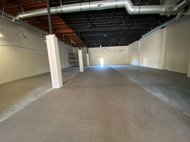 More Photos Of 654 Irwin St, San Rafael Service For Lease