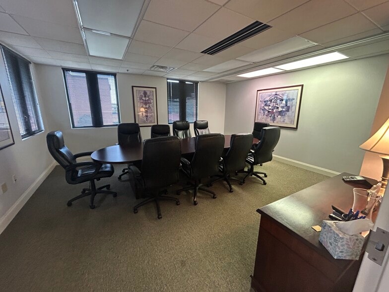 More Photos Of 400 Foxcroft Ave, Martinsburg Office For Lease