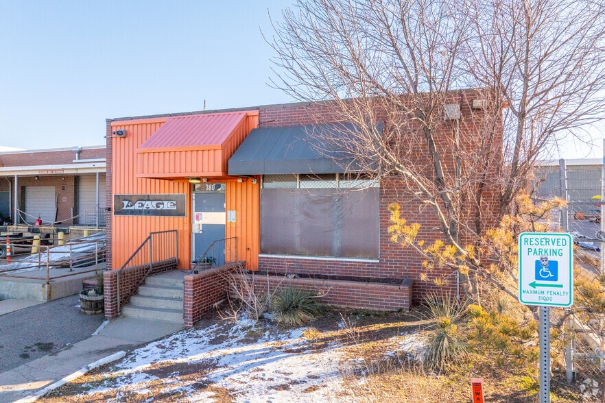 More Photos Of 380-400 Quivas St, Denver Warehouse For Sale