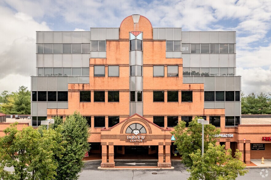 More Photos Of 1003-1005 W 7th St, Frederick Office For Sale