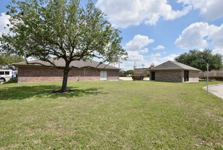 Primary Photo Of 11110 S Highway 6, Sugar Land Freestanding For Lease
