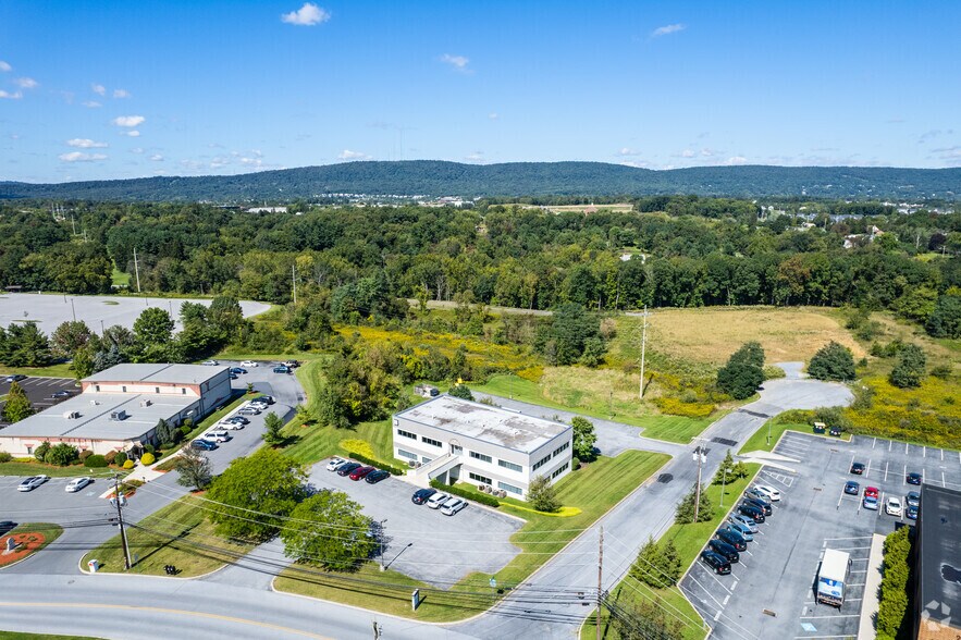 More Photos Of 2690 Commerce Dr, Harrisburg Office Residential For Sale