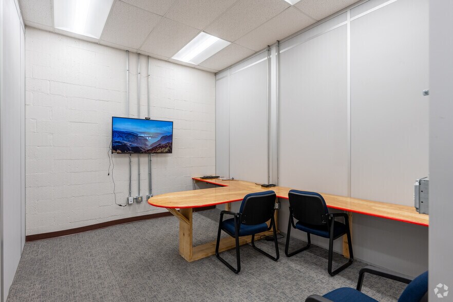 More Photos Of 2727 Franklin Rd SW, Roanoke Medical For Lease