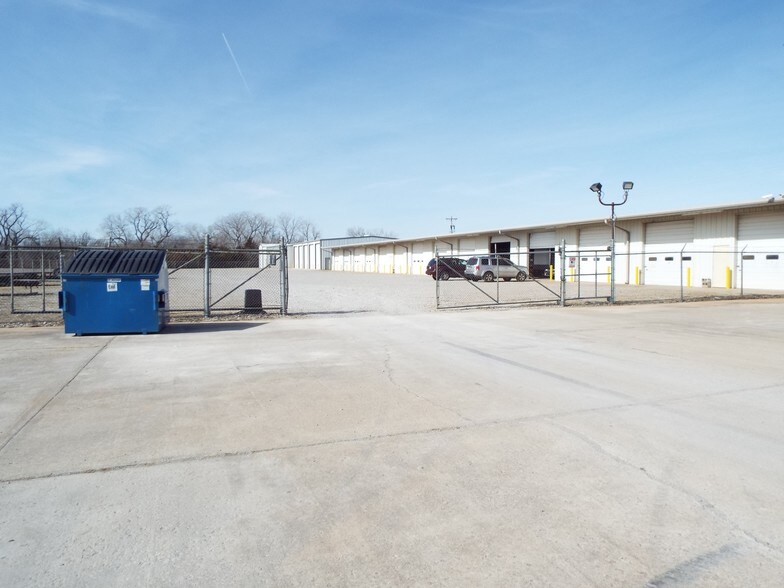 More Photos Of 5510 N Highway 81, Enid Warehouse For Lease