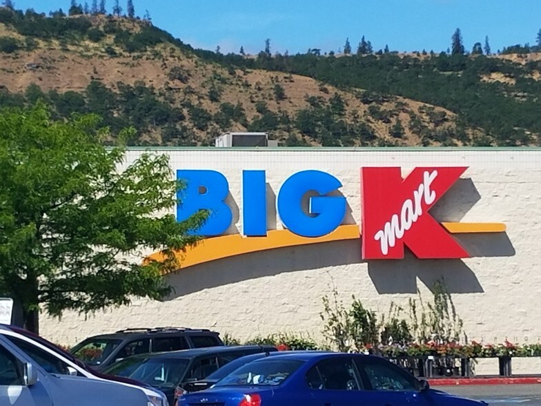 More Photos Of 2632-2638 W Sixth St, The Dalles Storefront Retail Office For Lease