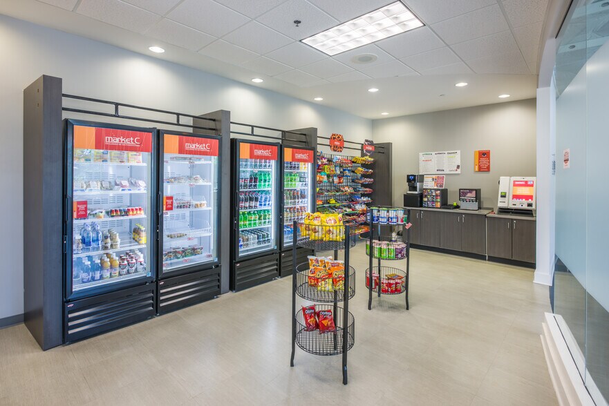 More Photos Of 3735 Glen Lake Dr, Charlotte Unknown For Lease