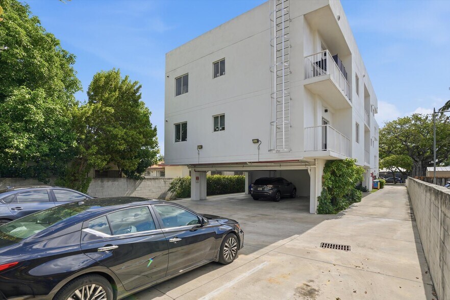 More Photos Of 1860 NW 24th Ave, Miami Apartments For Sale