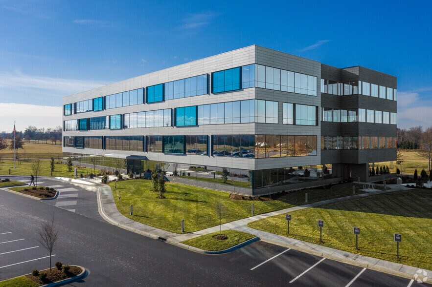 Primary Photo Of 435 N Whittington Pkwy, Louisville Office For Lease