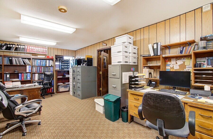 More Photos Of 1205 Ingalls St, Vancouver Lodge Meeting Hall For Sale