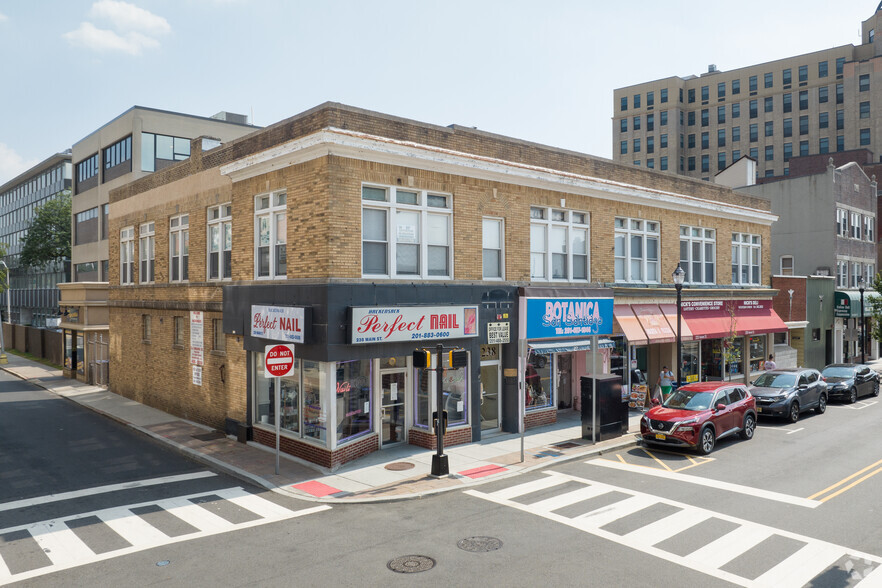 Primary Photo Of 238 Main St, Hackensack Storefront Retail Office For Lease