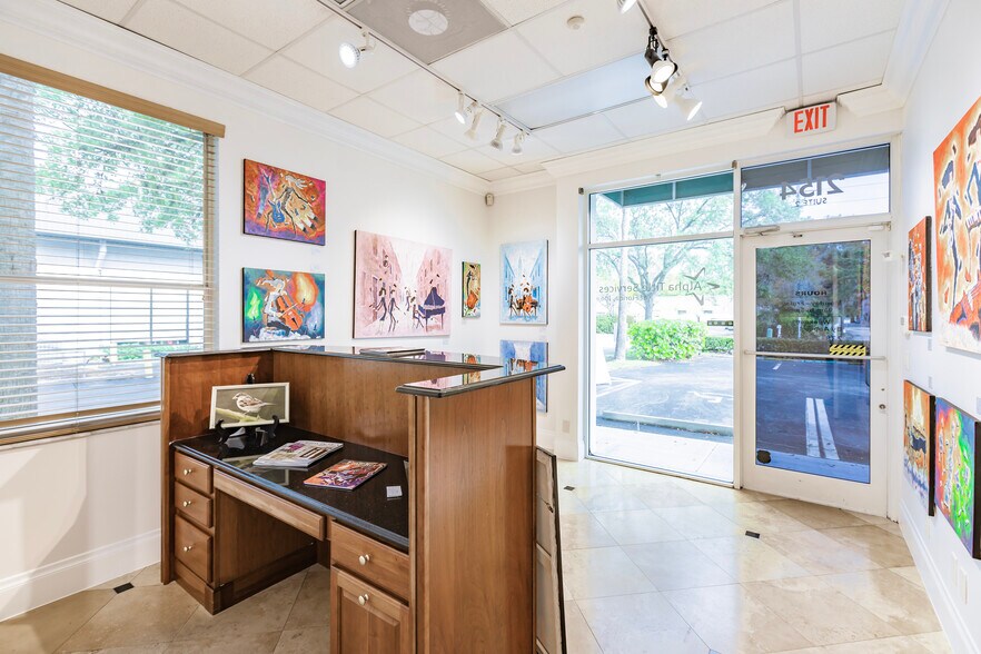 More Photos Of 2154 Trade Center Way, Naples Showroom For Sale