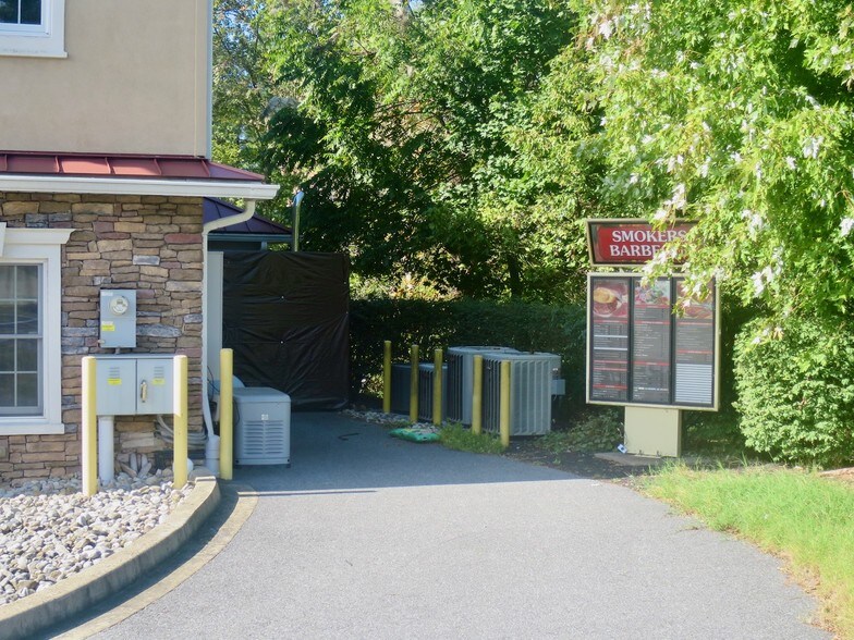 More Photos Of 2833 Baltimore Blvd, Finksburg Restaurant For Sale