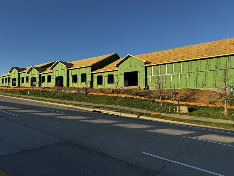 More Photos Of 250 Gerault Rd, Flower Mound Medical For Sale