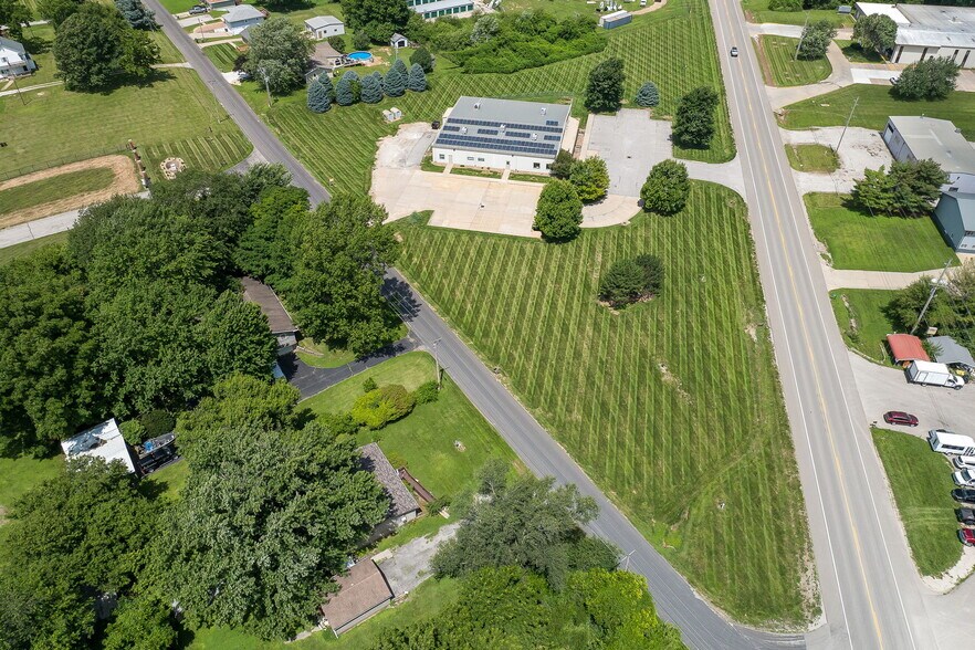More Photos Of 20994 State Route K, Saint Joseph Office For Lease