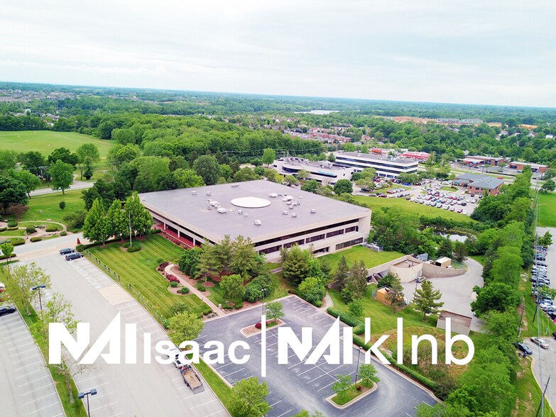 More Photos Of 101 Yorkshire Blvd, Lexington Office For Sale