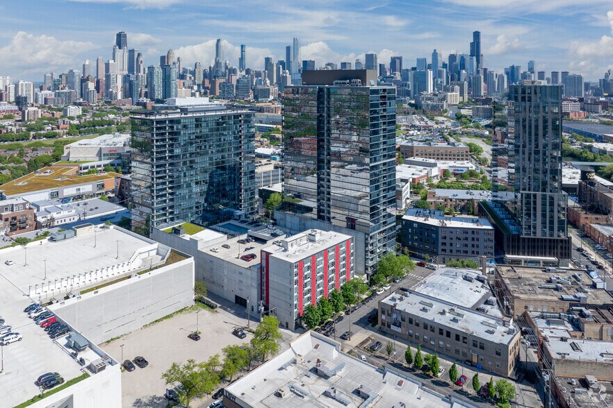 More Photos Of 1515 N Fremont St, Chicago Apartments For Lease