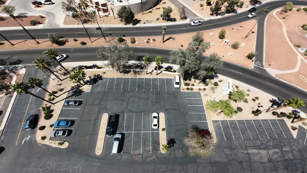 More Photos Of 1850-1870 Mcculloch Blvd N, Lake Havasu City General Retail For Sale