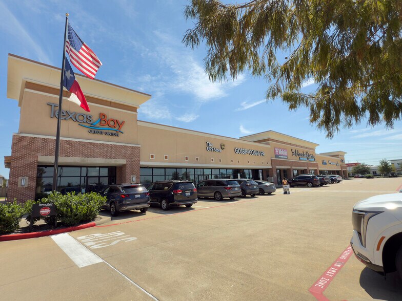 More Photos Of 9212 Fry Rd, Cypress Storefront For Lease