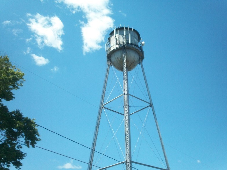 More Photos Of 47-50 Plantation Rd, Broad Brook Flex For Lease