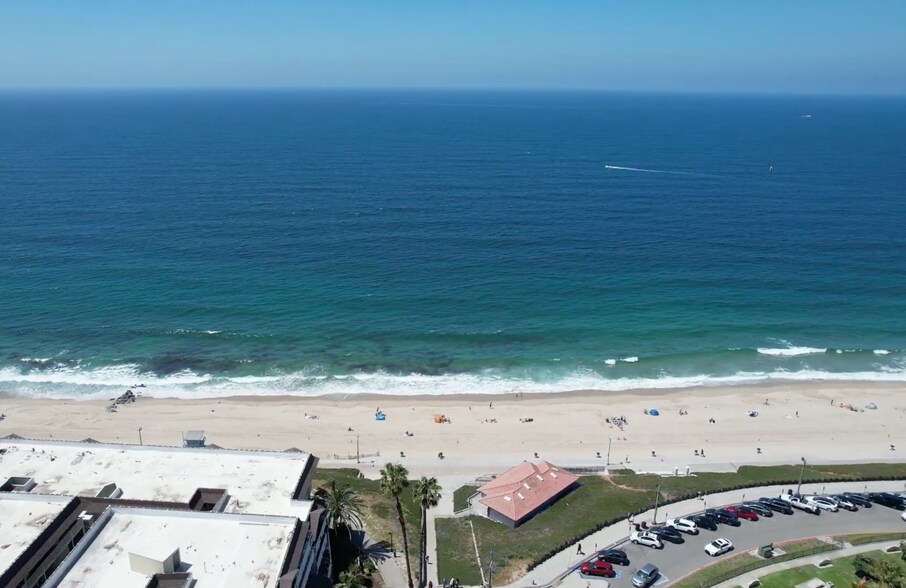 More Photos Of 401-417 S Pacific Coast Hwy, Redondo Beach Land For Sale