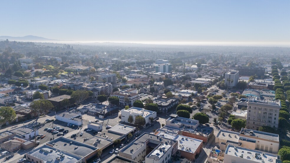 More Photos Of 6728 Bright Ave, Whittier Storefront For Sale