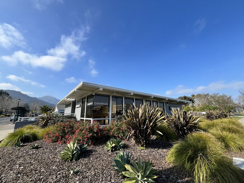 More Photos Of 626 Tamalpais Dr, Corte Madera Office For Lease