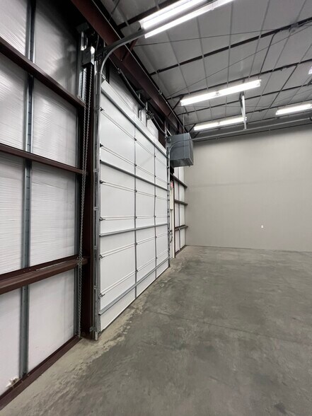 More Photos Of 3111 IH 30, Dallas Light Distribution For Lease