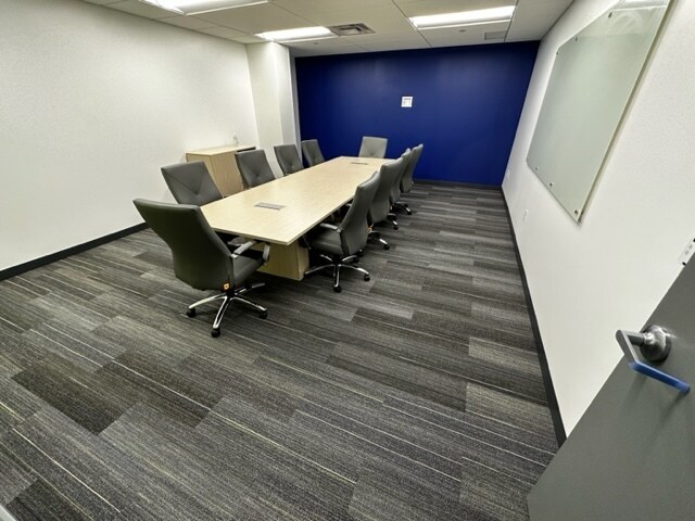 More Photos Of 750 Holiday Dr, Pittsburgh Office Residential For Lease