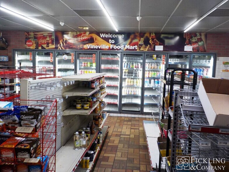 More Photos Of 3224 Vineville Ave, Macon-Bibb Convenience Store For Sale